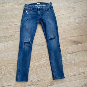 Like new, Hudson Nico Shredded Skinny Jeans, 27